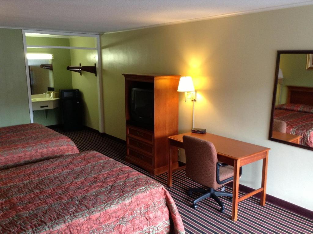 Bull Dog Inn - Athens Room photo